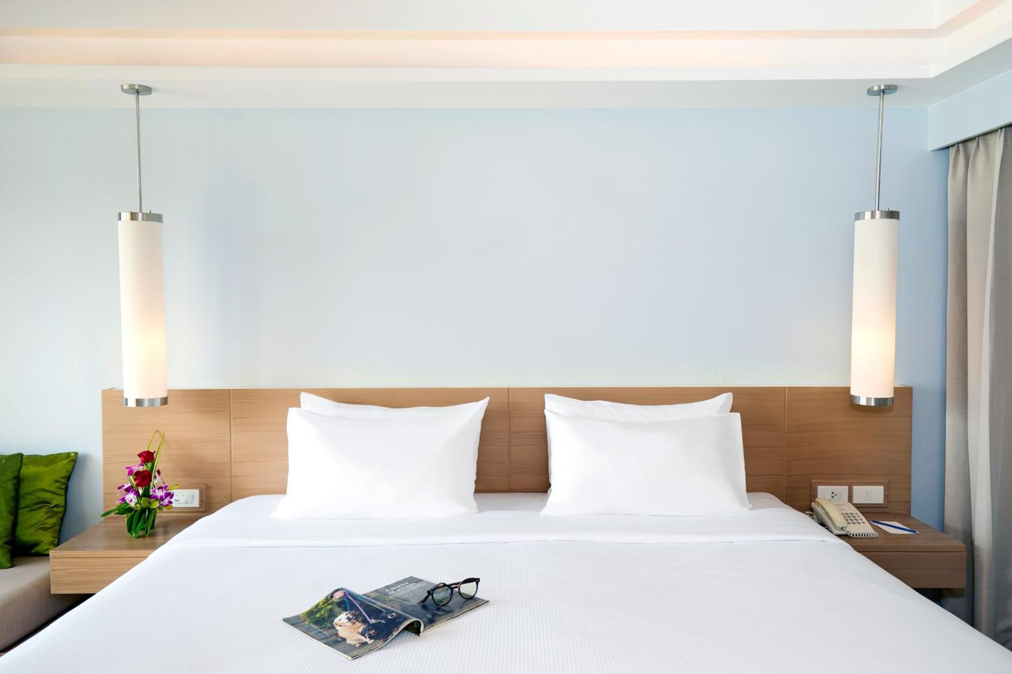 Beyond Karon (Adults Only) Exterior foto